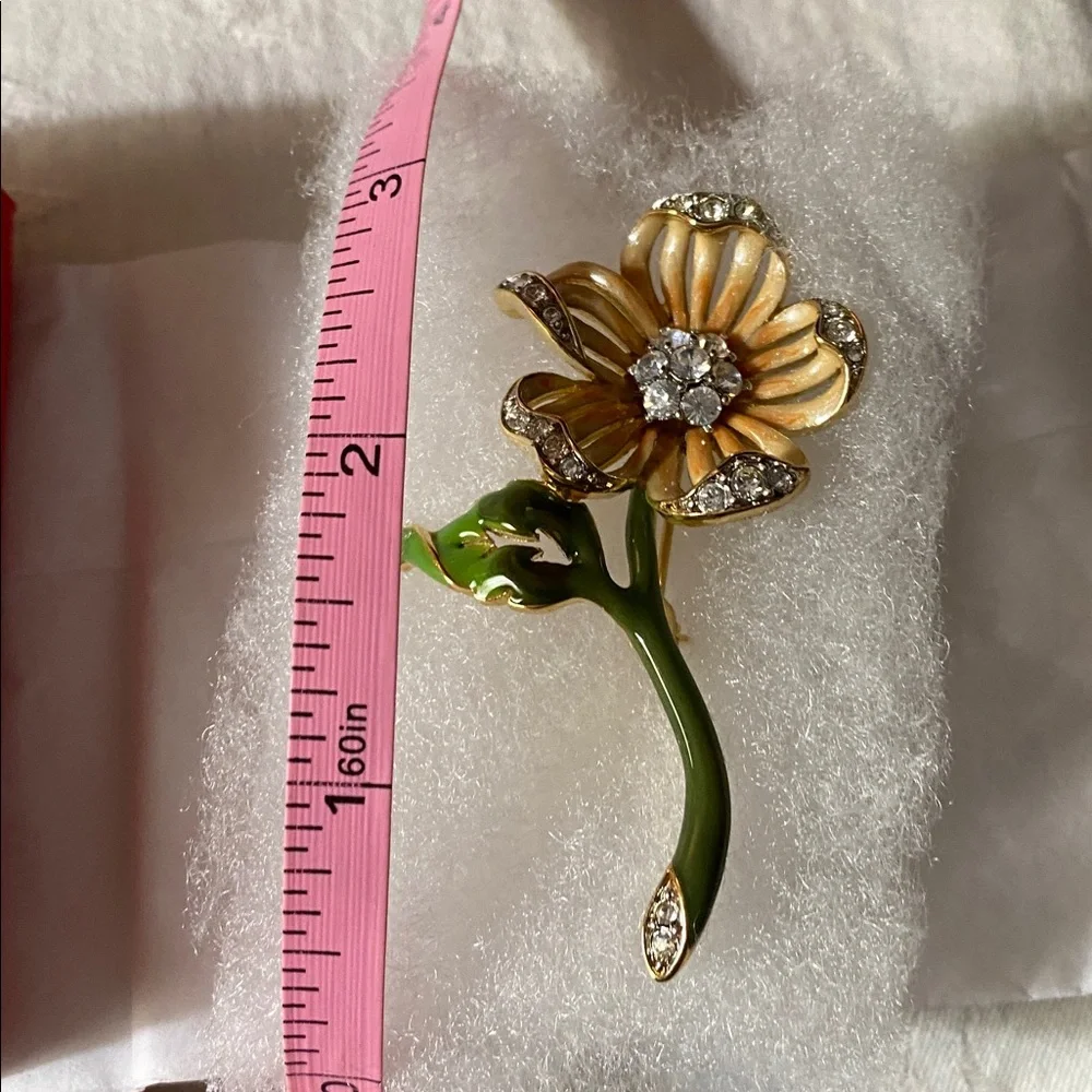 Nolan Miller Elegant Gold and Green Floral Brooch & Bonus Earrings - Picture 4 of 6